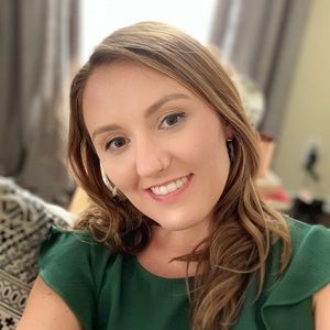 Meet your Posher, Jade